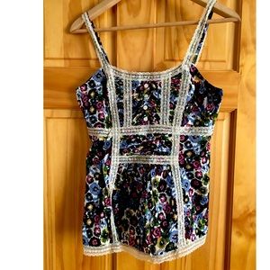 Pinkerton(Anthro) floral tank top with lace detail